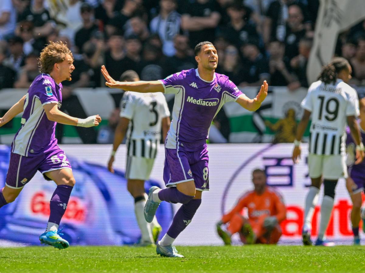 disastro juventus bianconeri battuti in casa 2 0 dalla fiorentina champions lontana da Ilgiornale.it disastro juventus bianconeri battuti in casa 2 0 dalla fiorentina champions lontana